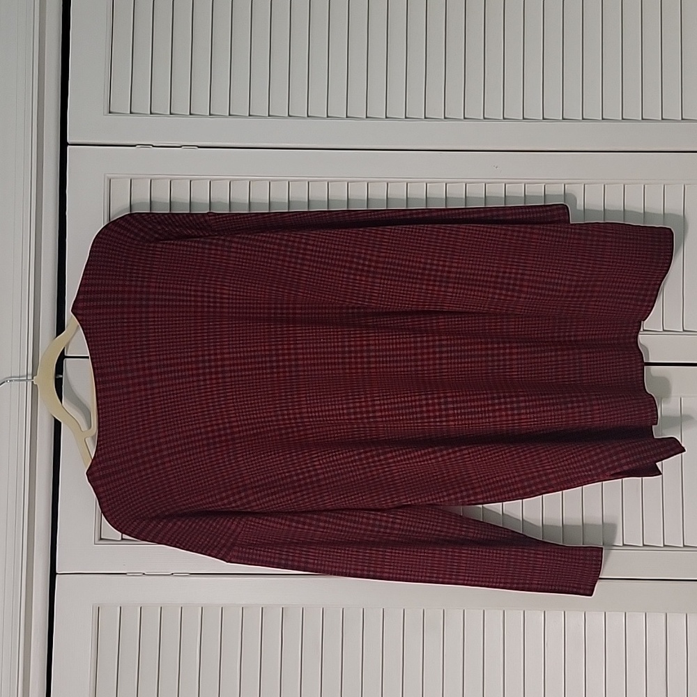 Tunic - Picture 2 of 6